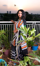 Load image into Gallery viewer, Black & Orange Stripe Print Saree