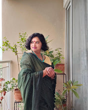 Load image into Gallery viewer, Green Khadi-Cotton Zari Sari