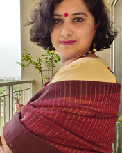 Load image into Gallery viewer, Maroon Khadi-Cotton Zari Sari