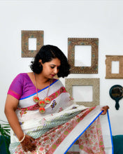 Load image into Gallery viewer, Iris Neckpiece