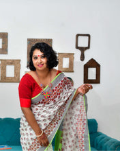 Load image into Gallery viewer, Merry-Go-Round Neckpiece