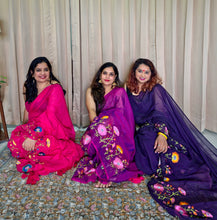 Load image into Gallery viewer, Purple Mul Cotton Embroidery Saree For Women
