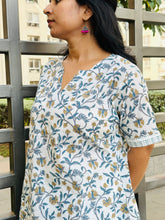 Load image into Gallery viewer, White &amp; Grey Hand Block Printed Cotton Kurta Pant Co-Ord Set For Women
