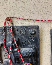 Load image into Gallery viewer, Phool-Mala Neckpiece
